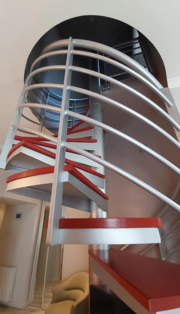Duplex quartier Cathedrale parking privé - Housity