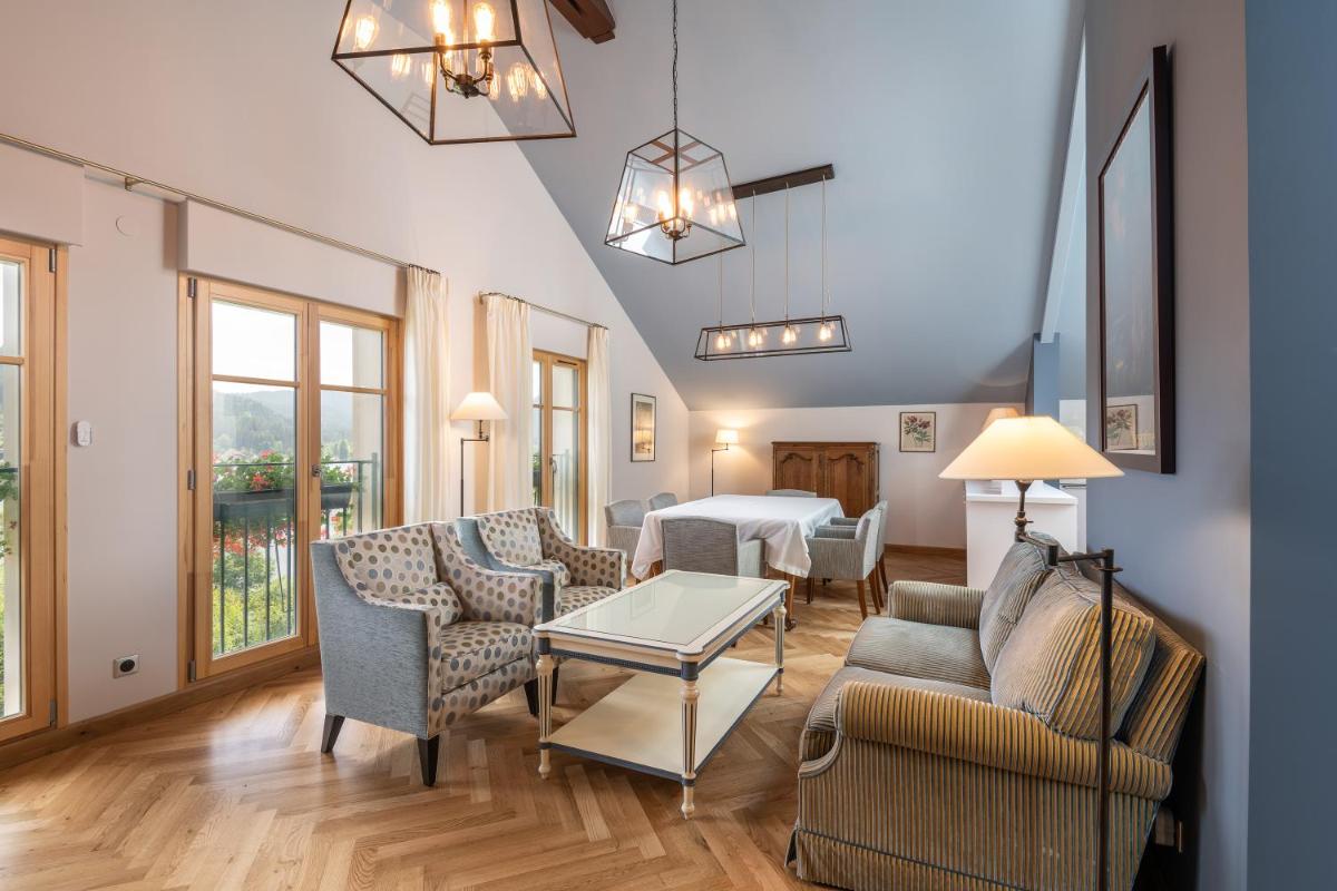 Le Manoir Au Lac - Housity