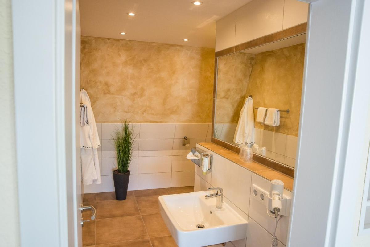 Rheinhotel Rüdesheim - Wellness - Housity