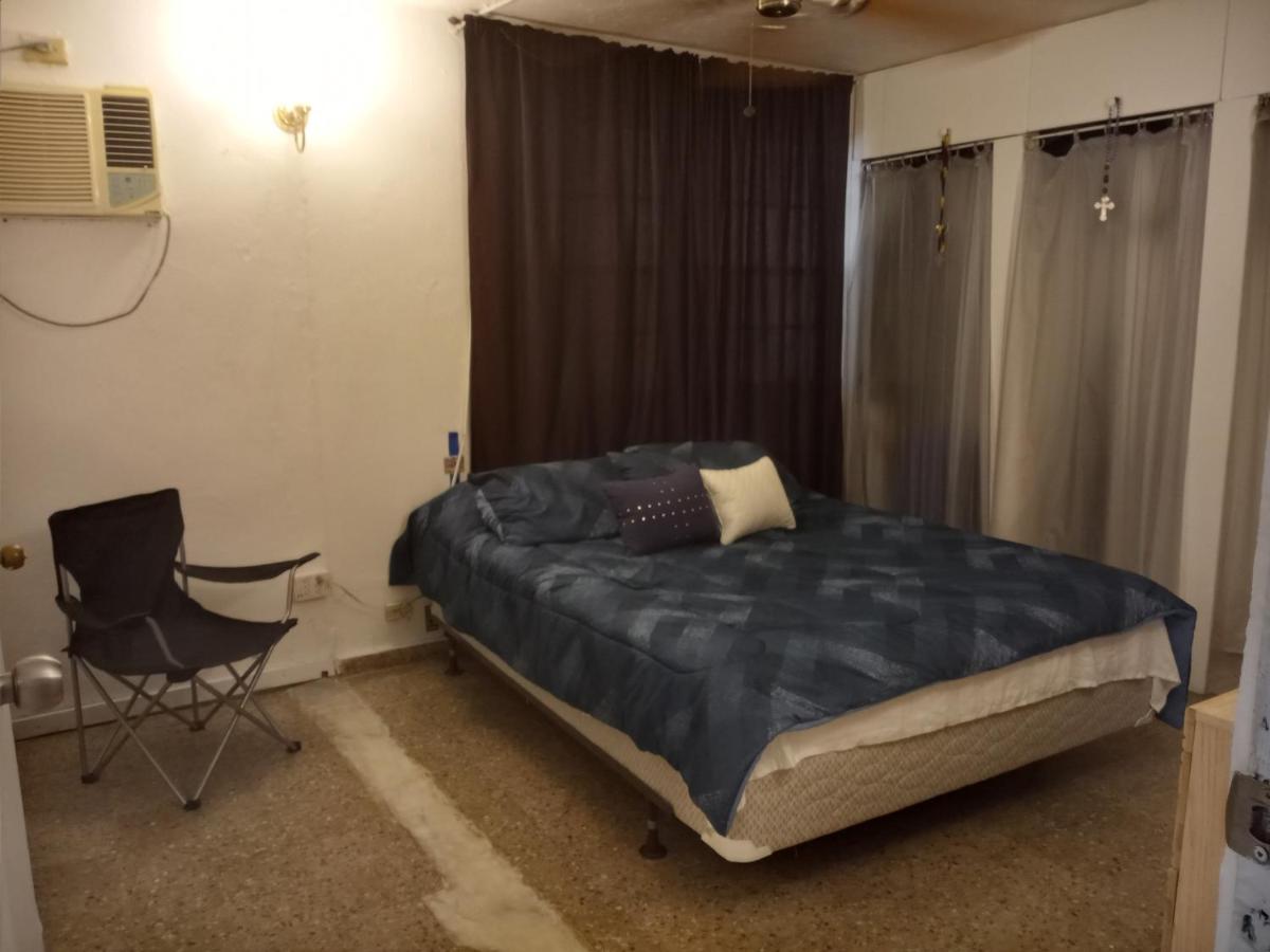 Suitetrails - Figueroa Guest Rooms in Country Club