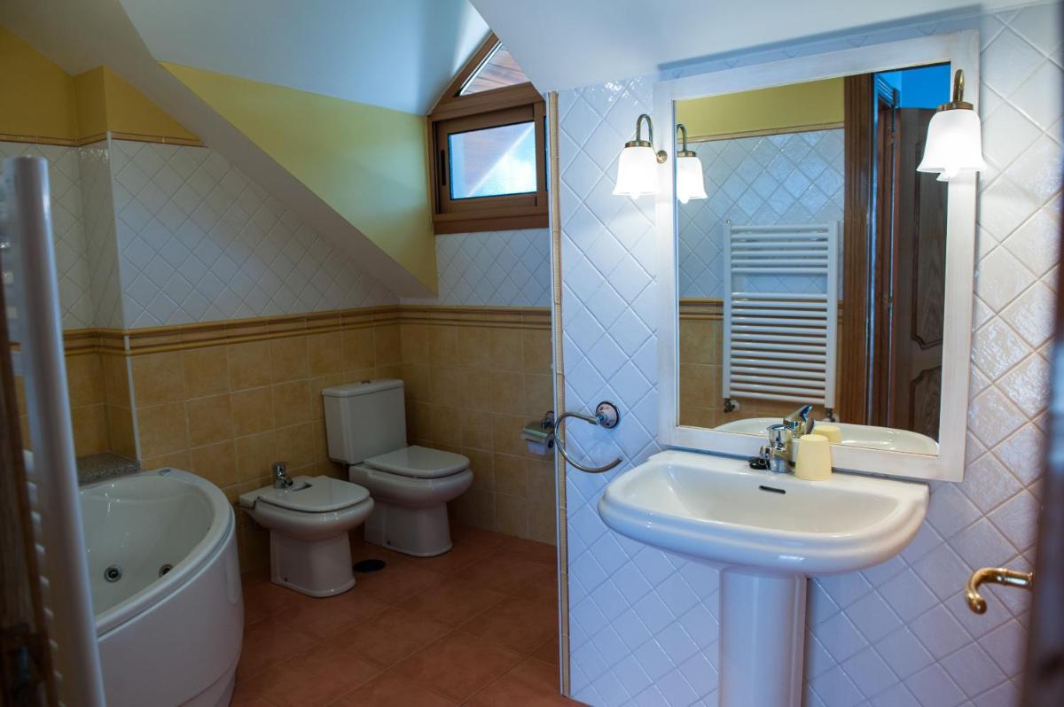 Apartamentos Torre Cristina - Housity