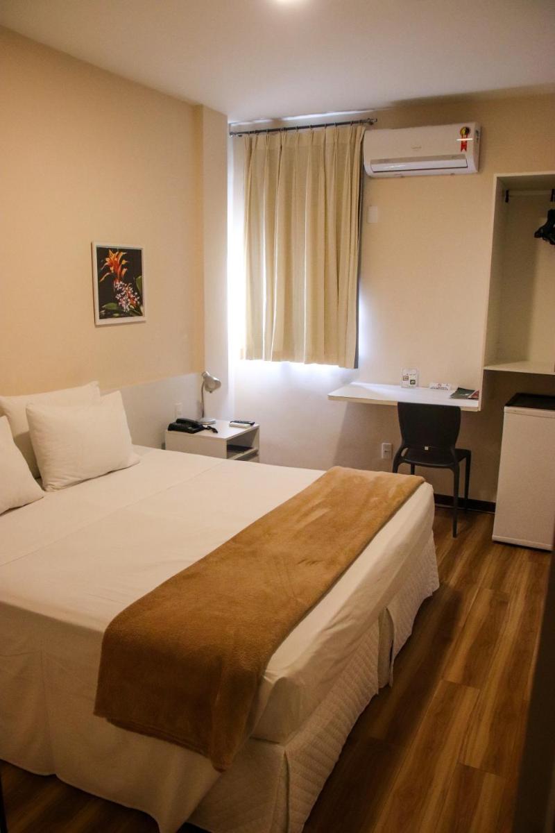 Hotel Acalanto - Housity