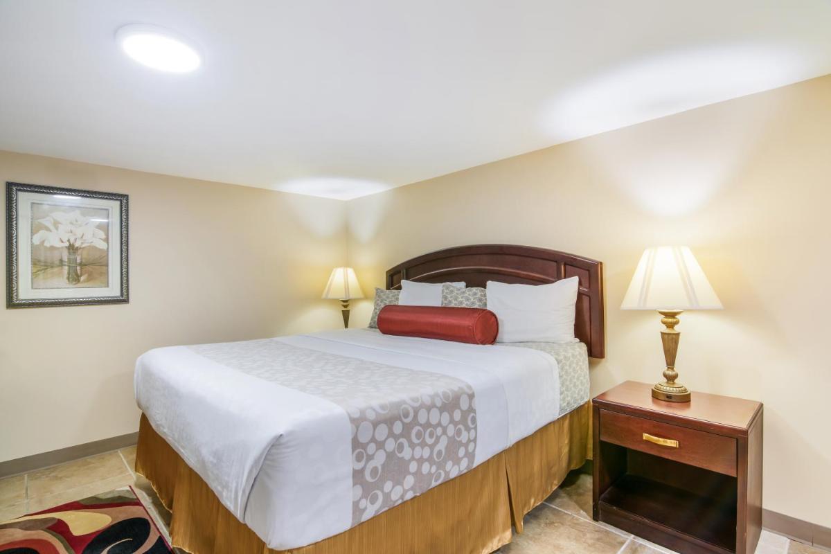 Rodeway Inn - Housity