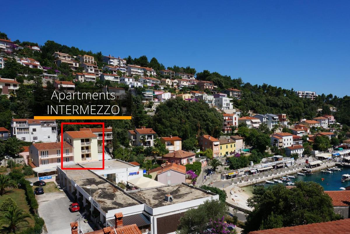 Apartment Suzie Q - Intermezzo with sea view - Housity