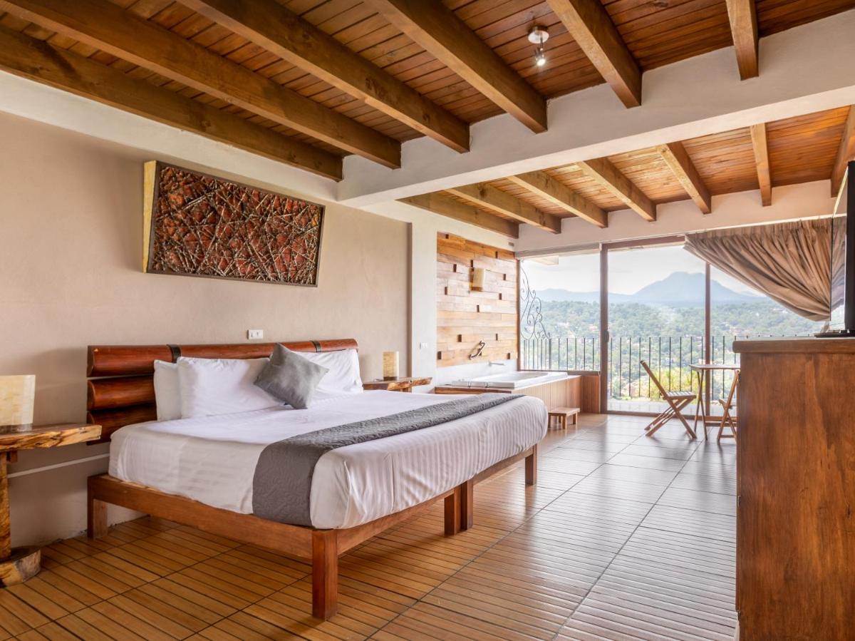 Hotel Santa Rosa - Housity