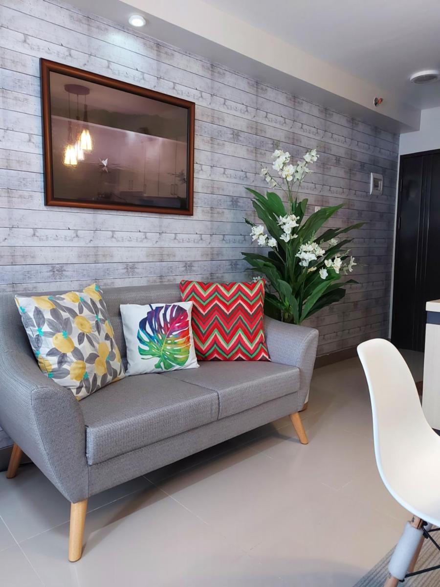 HPH Staycation - Saekyung 956 Condo - Housity