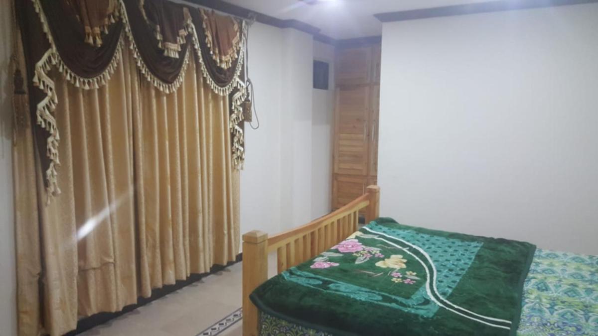 Zujaja Guest House - Housity