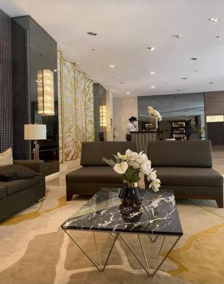 Family Suite Staycation FAME Residence 1508 Tower1 - Housity
