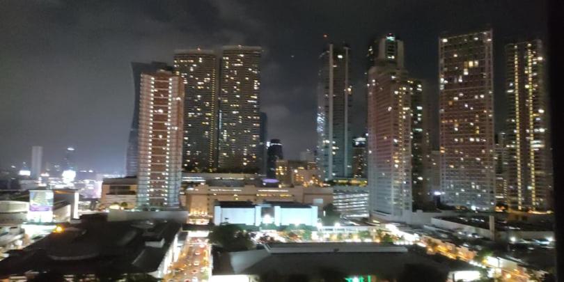 Family Suite Staycation FAME Residence 1508 Tower1 - Housity