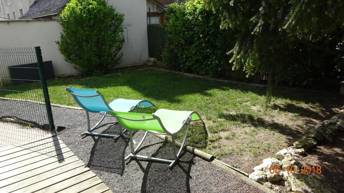 MAISON DE VILLE Avec jardin et Parking - Housity