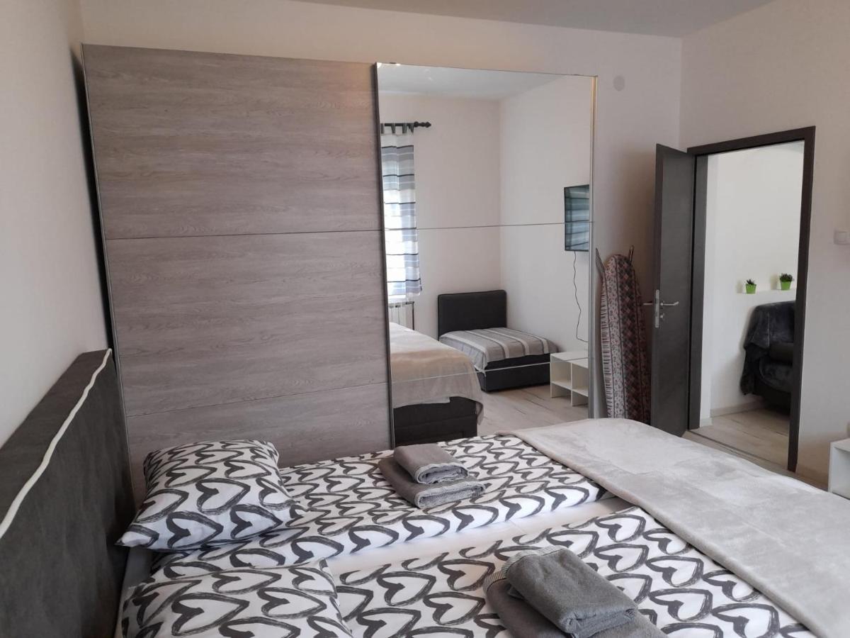 KE-TO Zagreb Airport Rooms - Housity