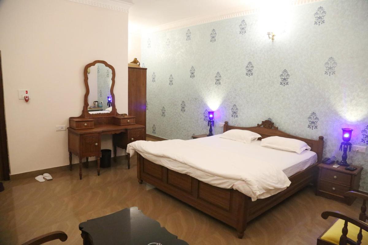 Vijaigarh Kothi - Heritage boutique - Housity