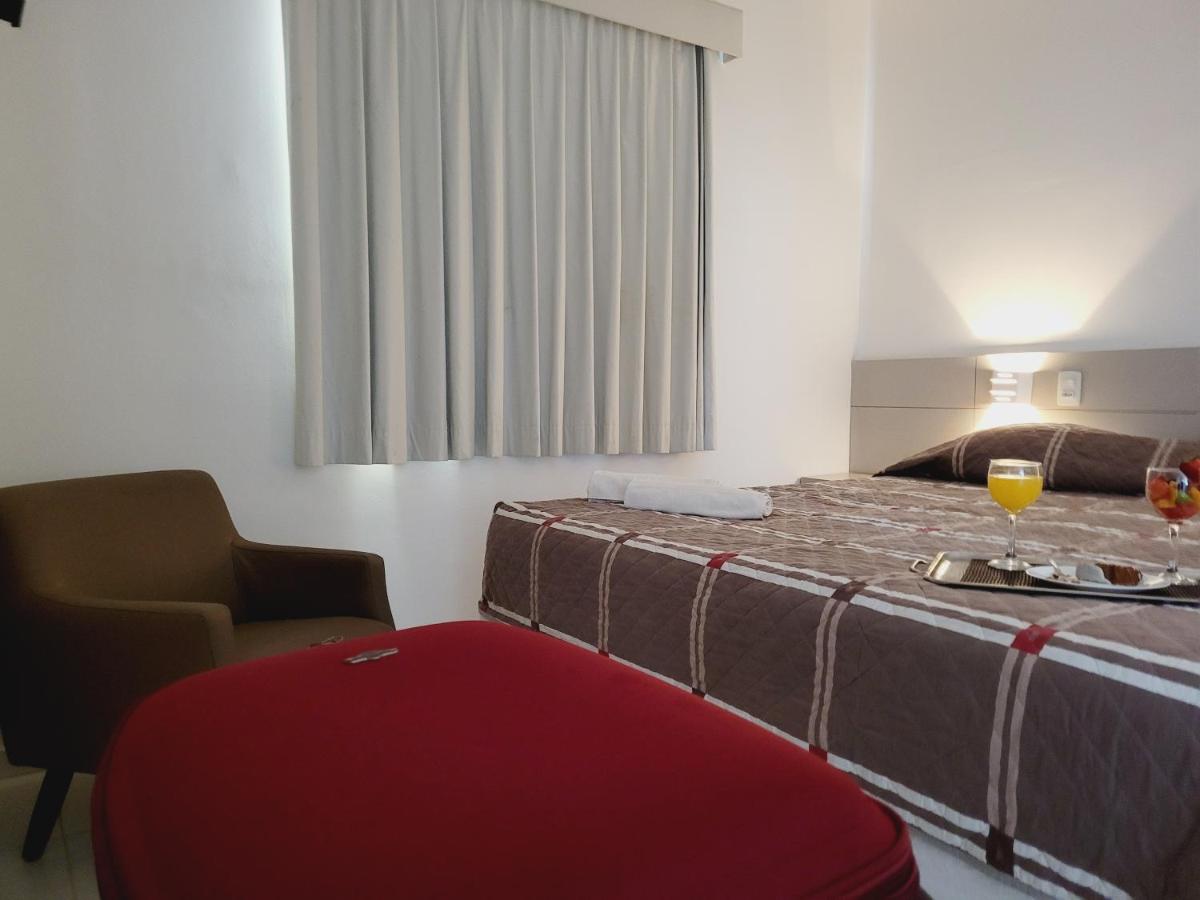 Pinda Palace Hotel - Housity