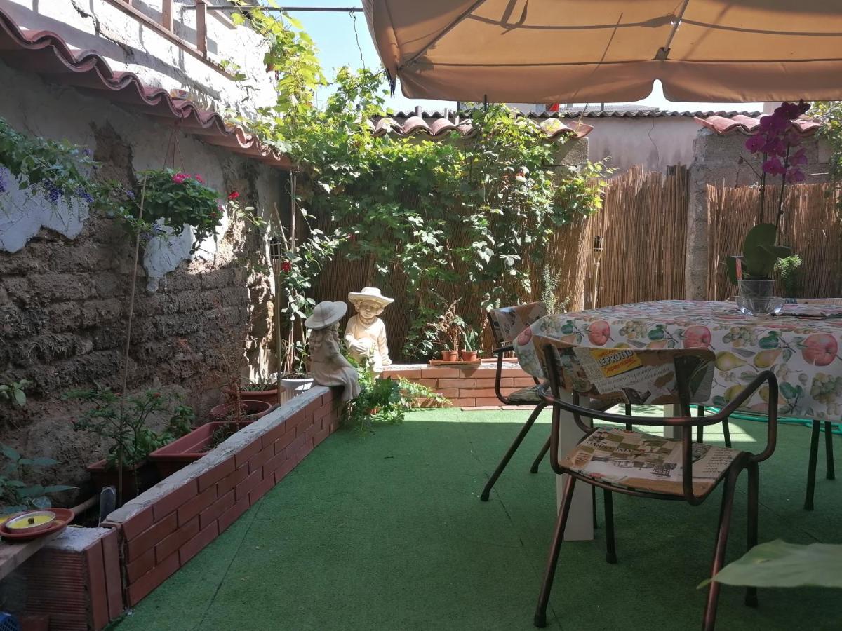 Dimora Bed and Breakfast - Housity