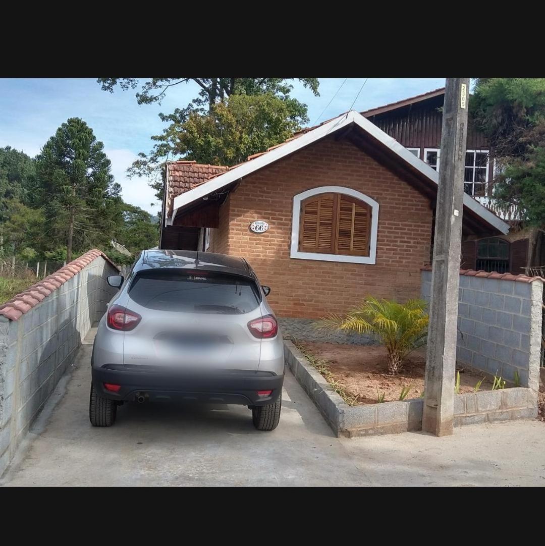 Chale 66 em Monte Verde - Housity