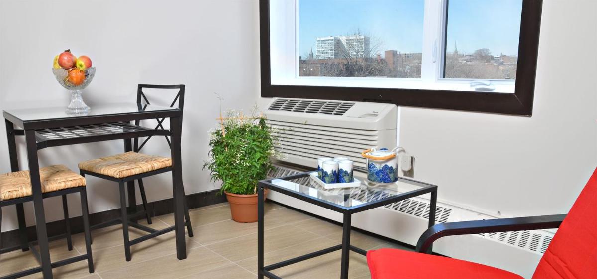 Cjour Apartments - Housity