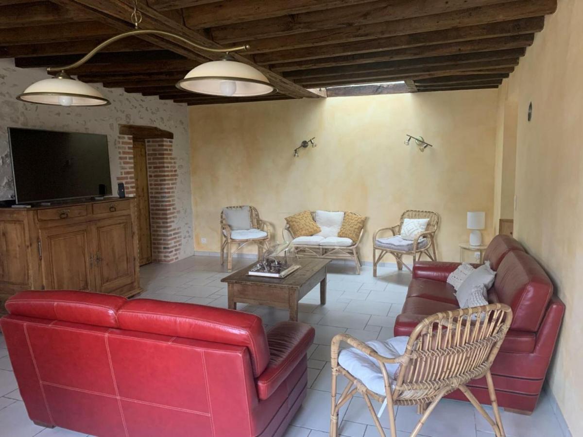 Gîte Mont-prés-Chambord, 6 pièces, 15 personnes - FR-1-491-304 - Housity