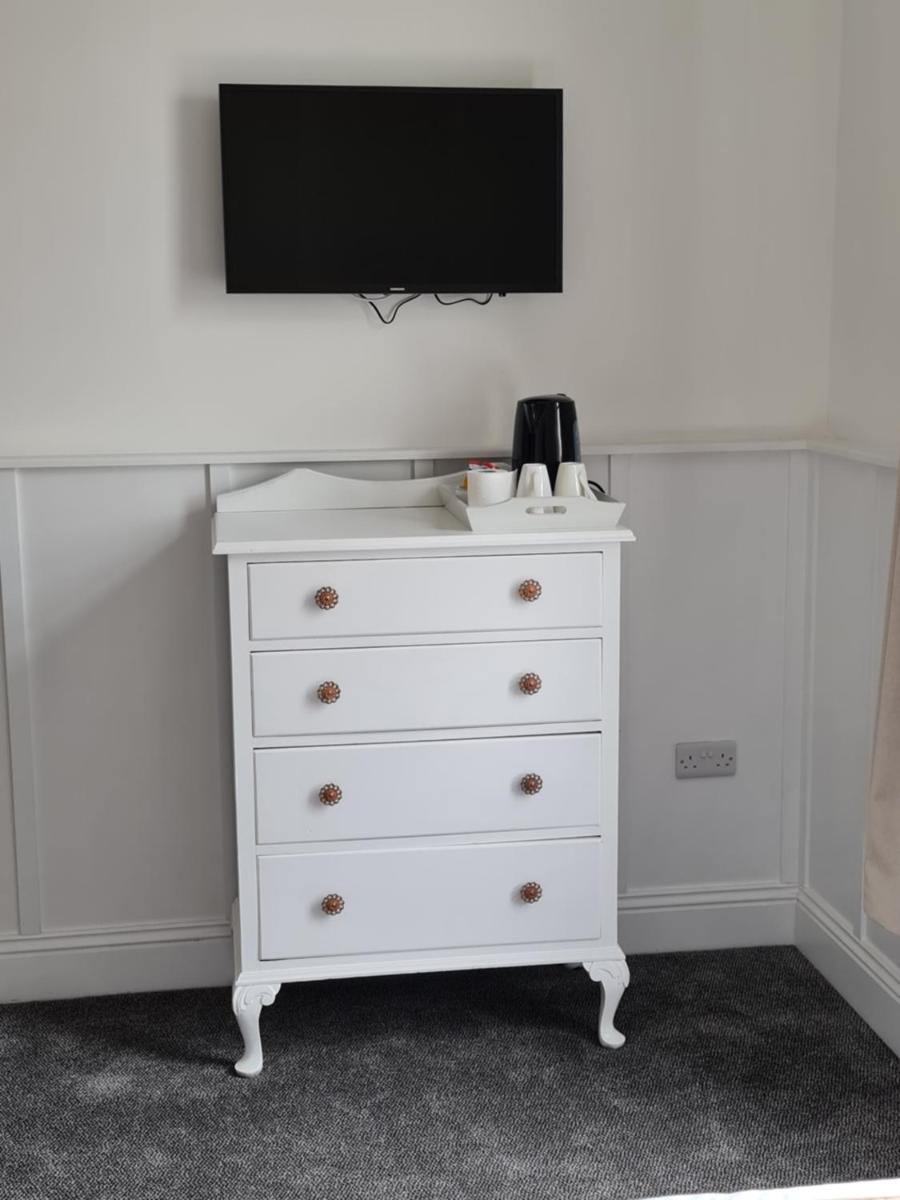 The Selbourne Hotel - Housity