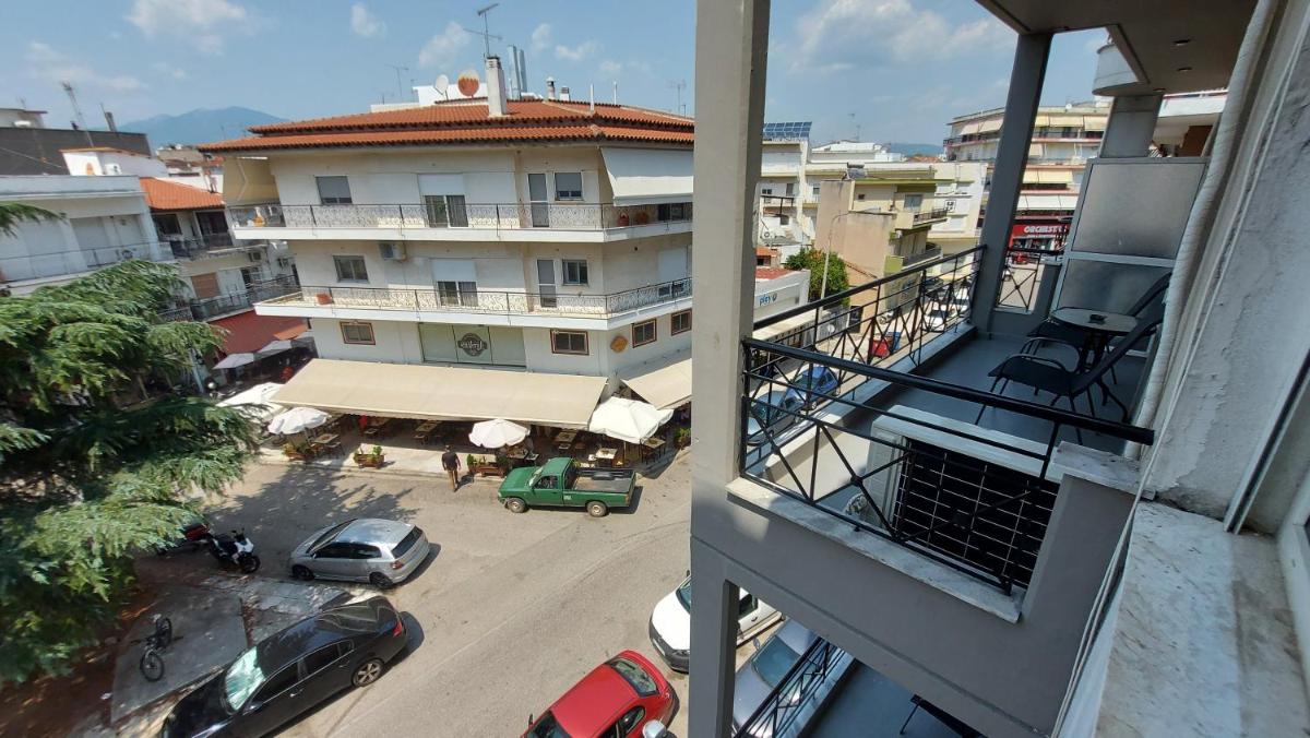 Kapsouli Square Komotini - Housity