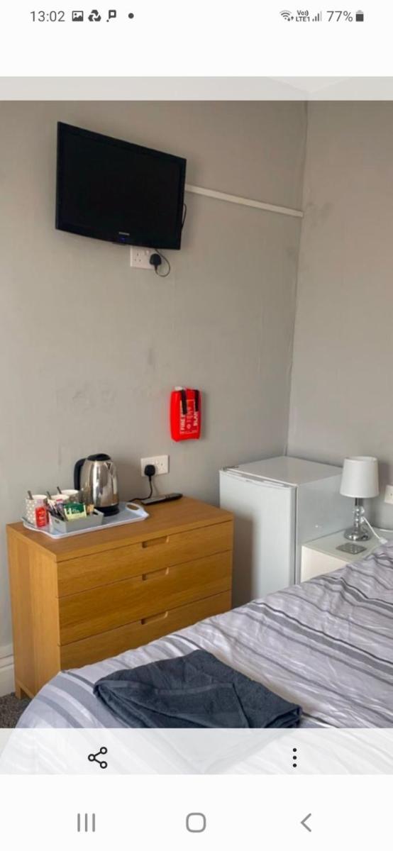Caversham Lodge - Housity