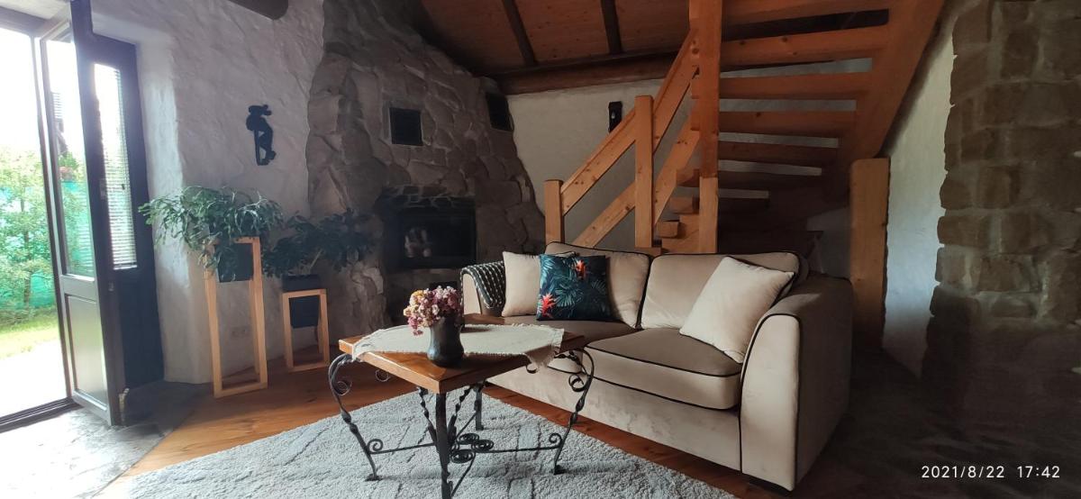 Apartament przy Bulwarach Straceńskich - Housity