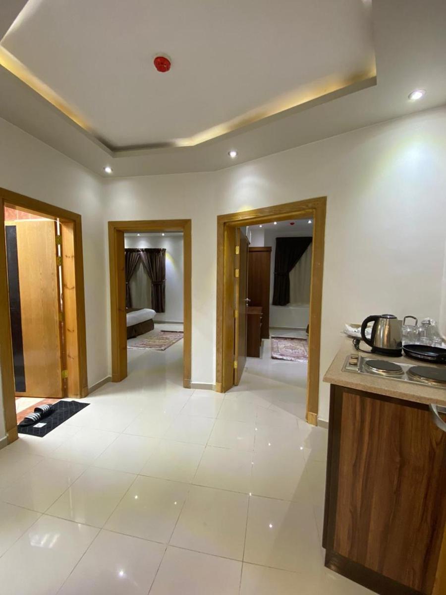 Suitetrails - Anwar Al Hudaa Furnished Apartments