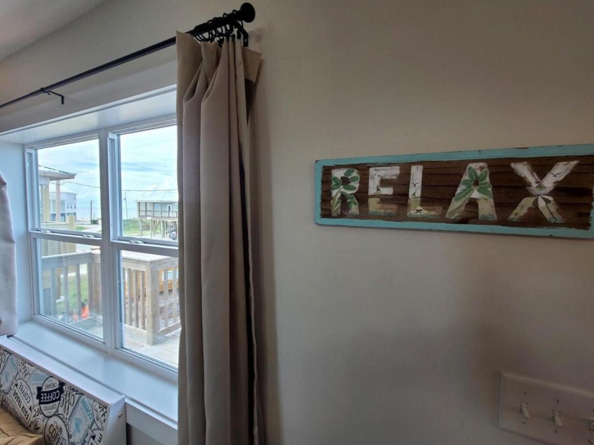 La Casita Azul by Youngs Suncoast - Housity