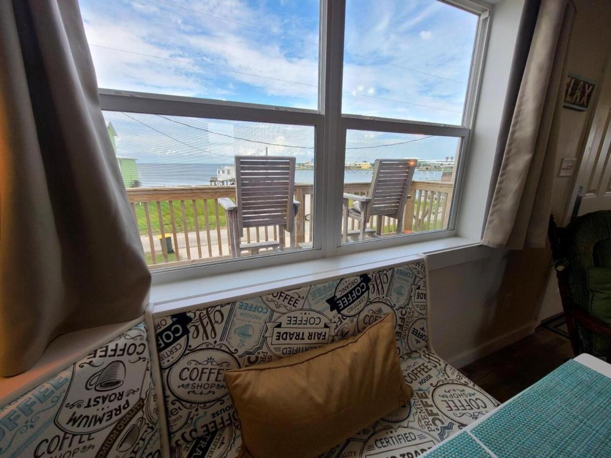 La Casita Azul by Youngs Suncoast - Housity