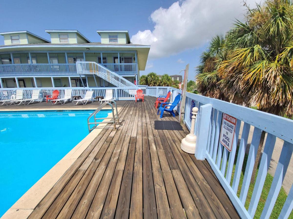 Cove by Youngs Suncoast - Housity