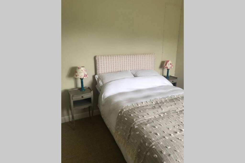 Cottage in North Wales with stunning views - Housity