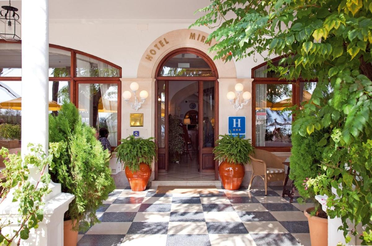 Fachada o entrada de Hotel Miramar Mallorca