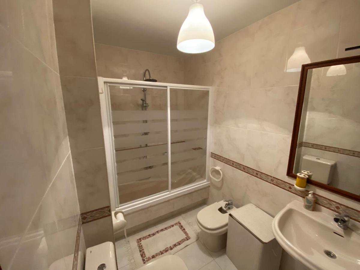 Apartamento en primera línea de playa en Laxe - Housity