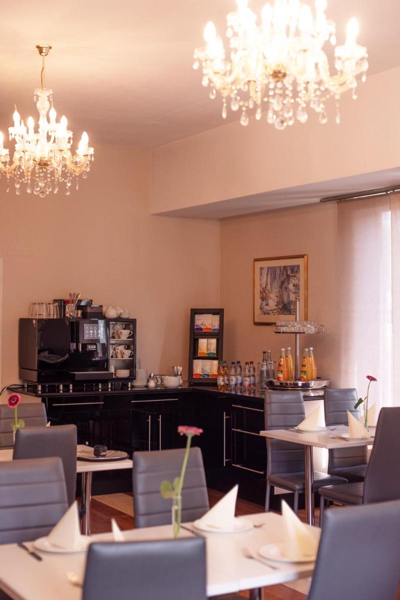 Hotel Das Kleine Ritz - Housity
