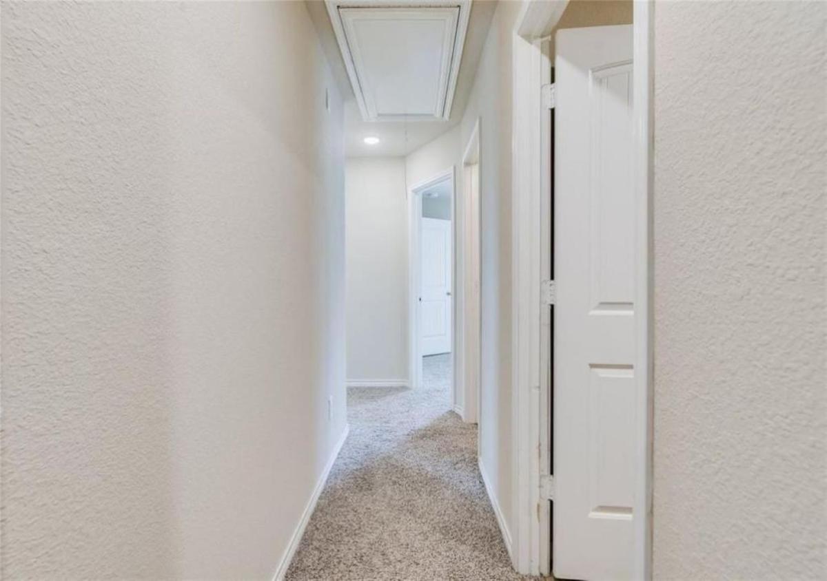 Cozy single family home - Housity
