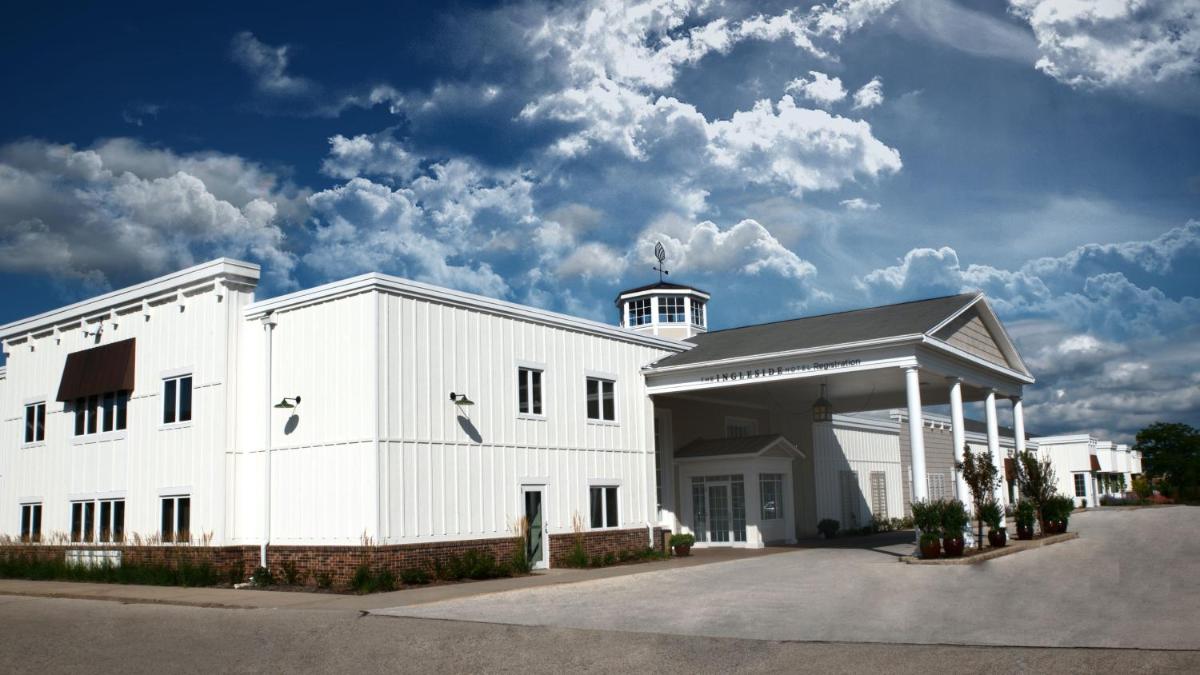 The Ingleside Hotel - Housity