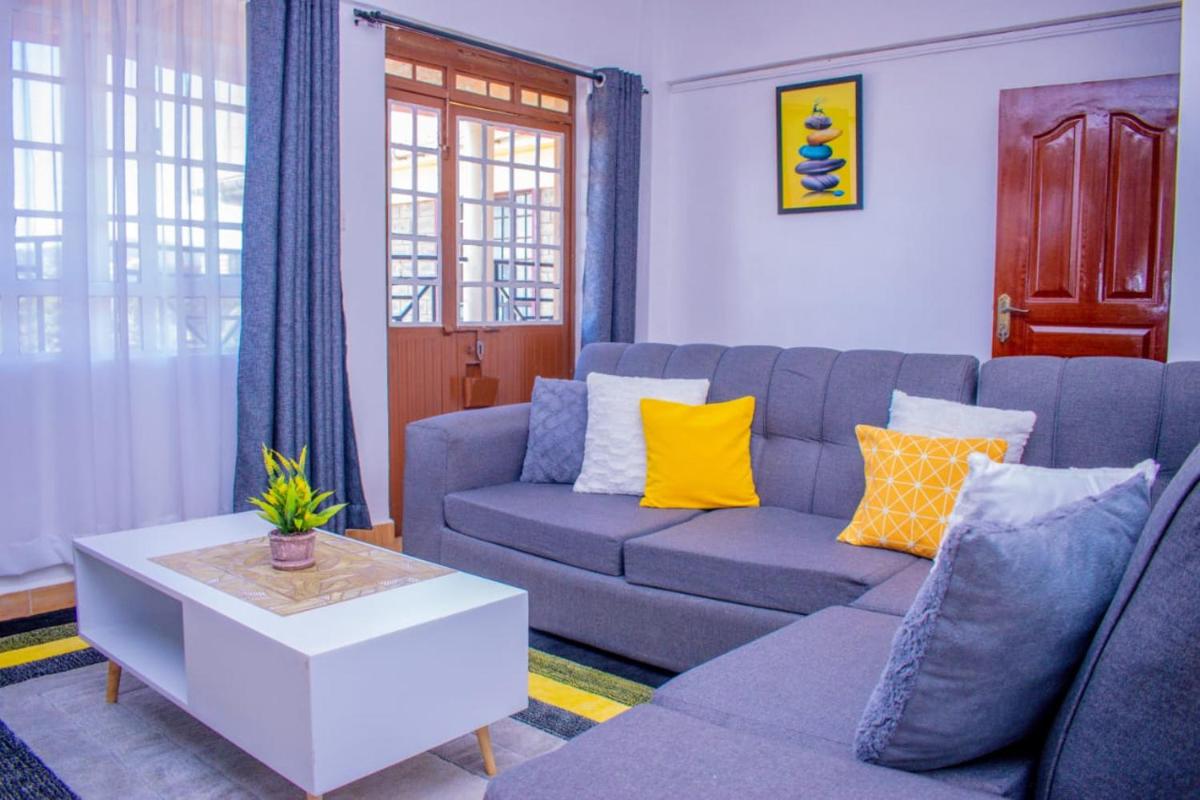 LA MAISON CHIC: 2 Br, WI-FI & Netflix, KISII - Housity