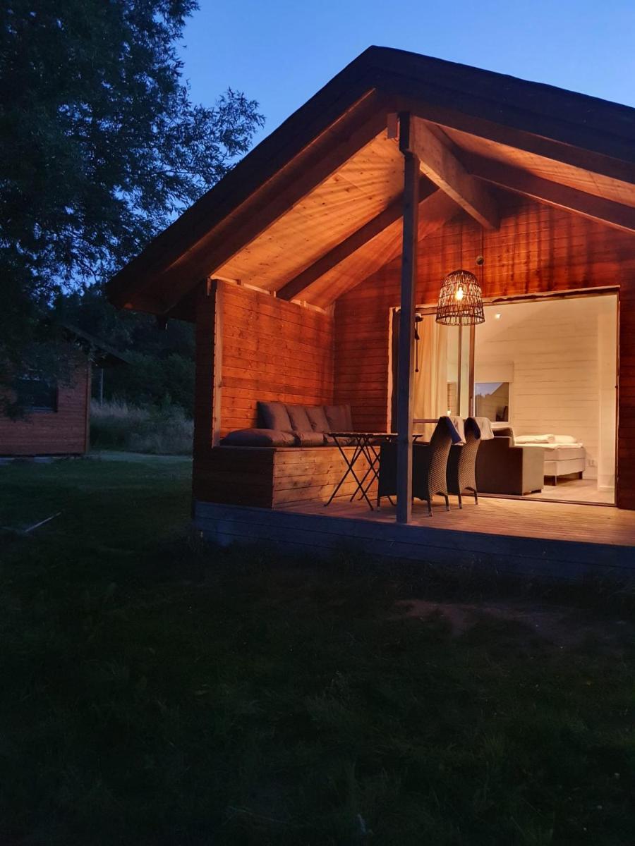 Skogsbäckens stugby AB - Housity