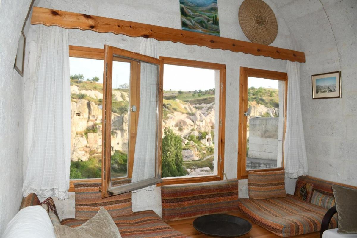 elmirador cave hause - Housity