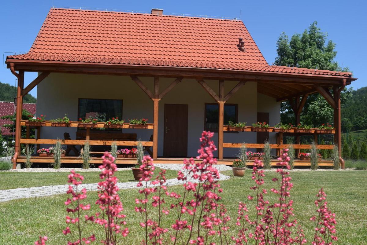Domek Chmielnik - Housity