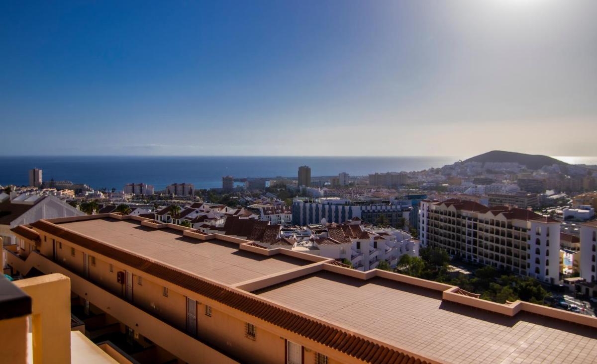 The Heights Sunny Terrace Home - Housity