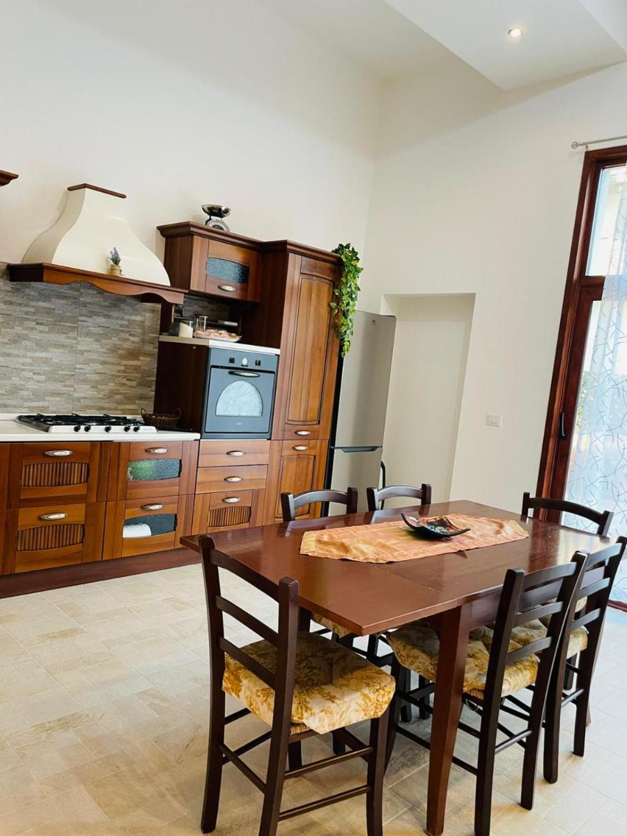 AnnaGio House - Housity