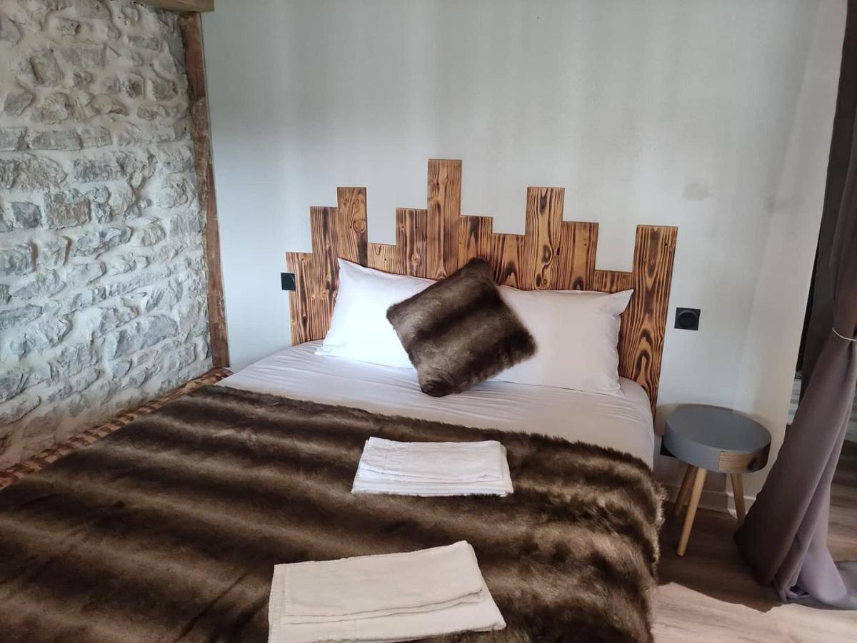 Le grand moulin des tanneurs B&B et Love Room - Housity