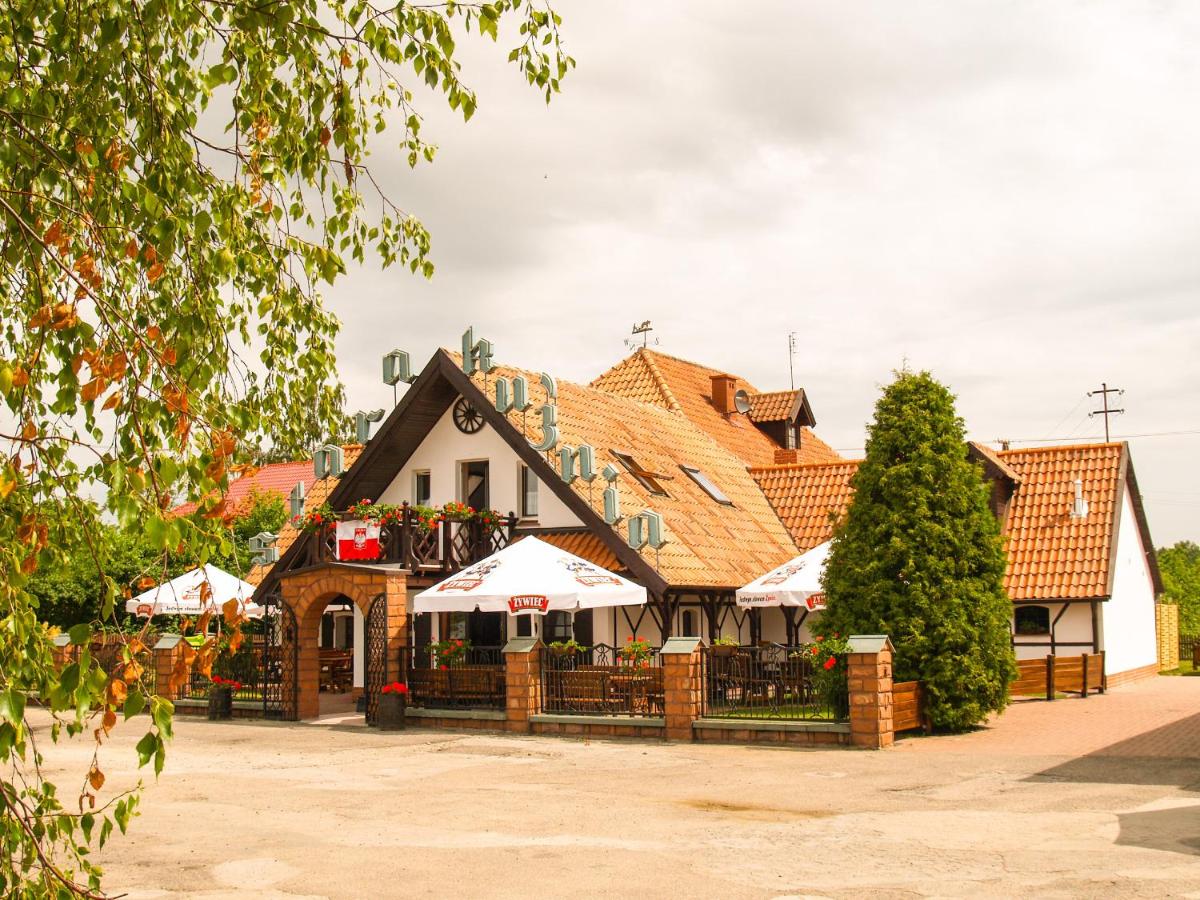 Stara Kuźnia Mazurska - Housity