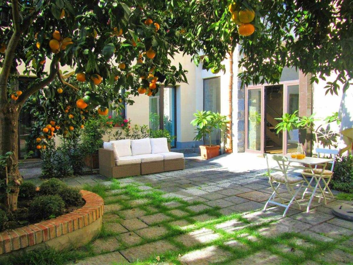 B&B ComeinSicily CortedeiLimoni Charming & Relax - Housity