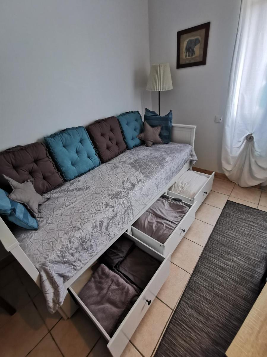 STUDIO 2 étoiles Rénové Proche des THERMES - Housity