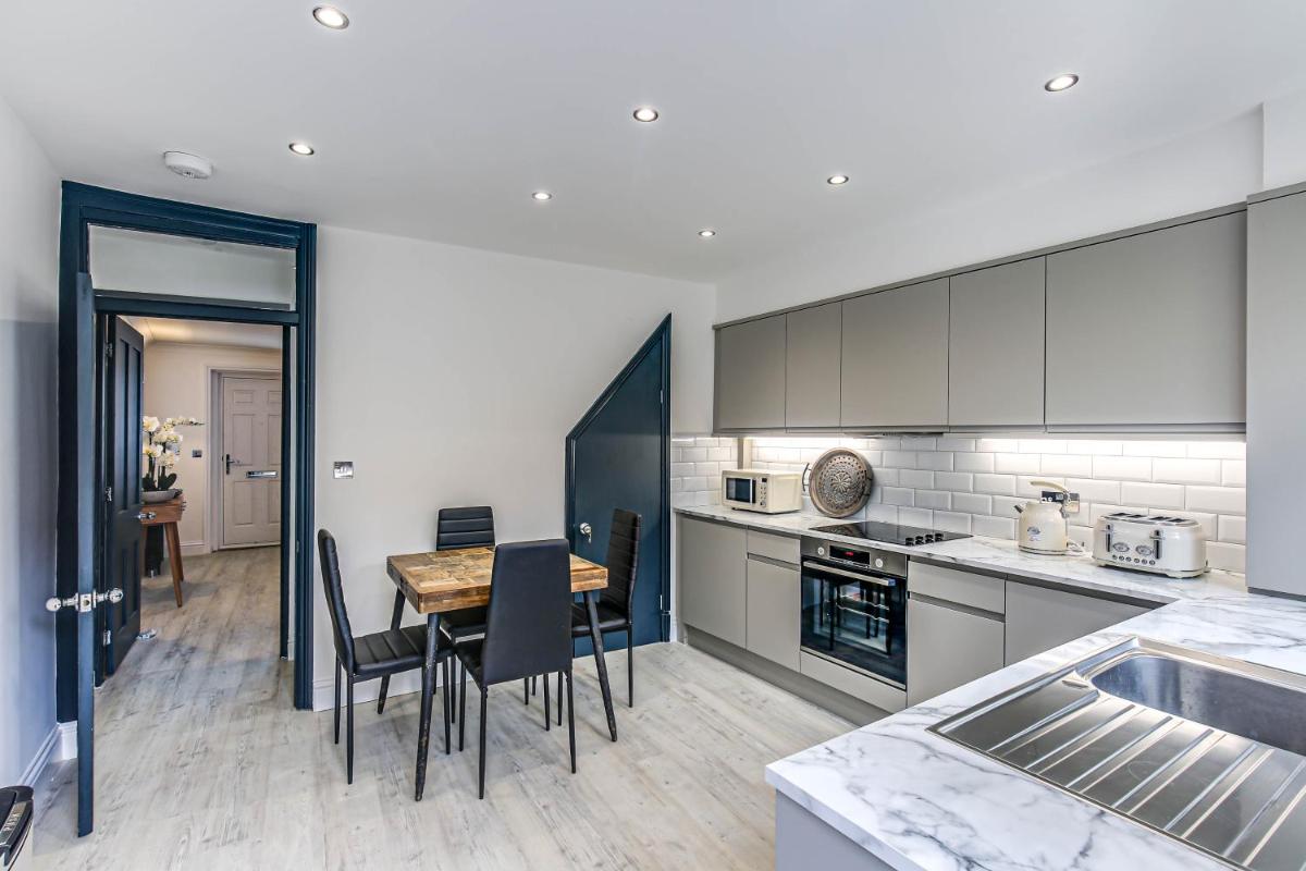 Primrose Cottage - Housity