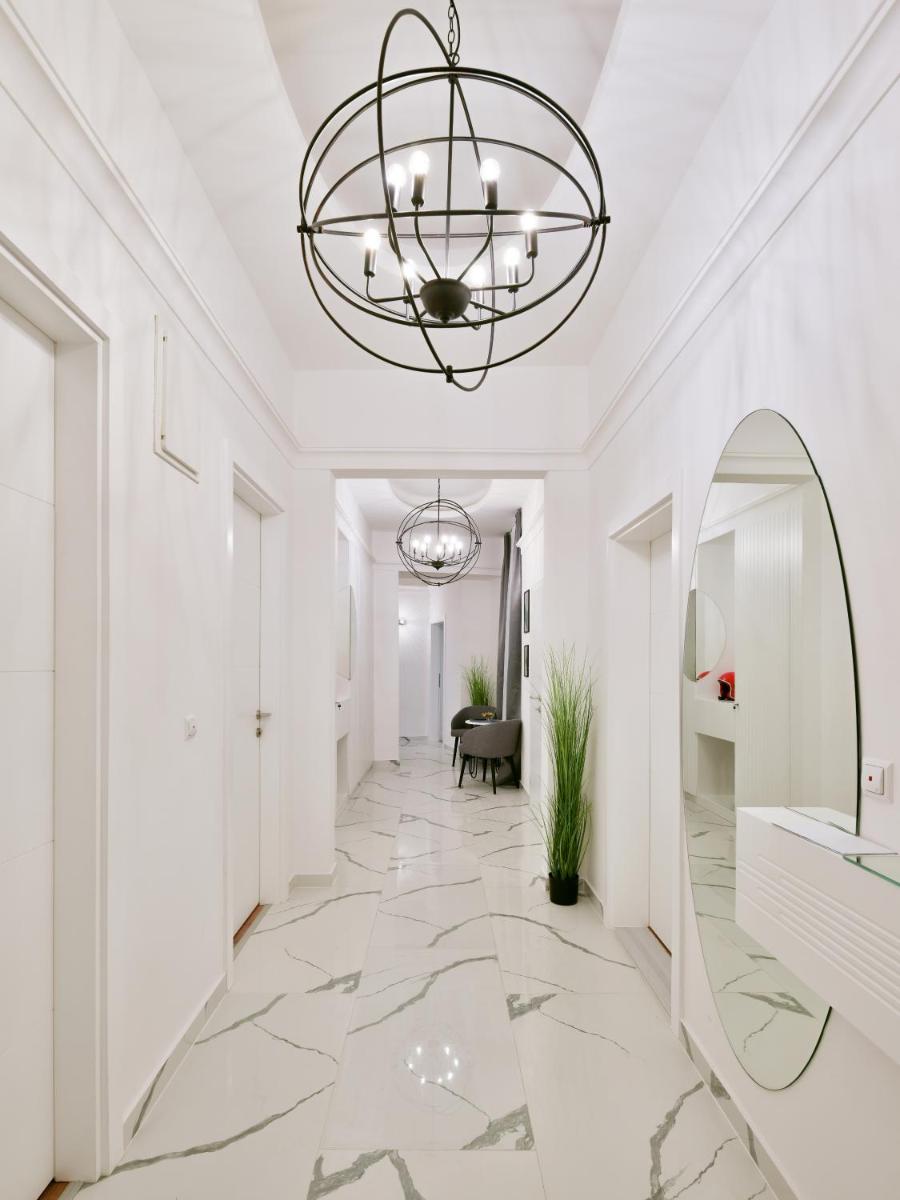 Luxury Galla Apartments in the City Center - Housity
