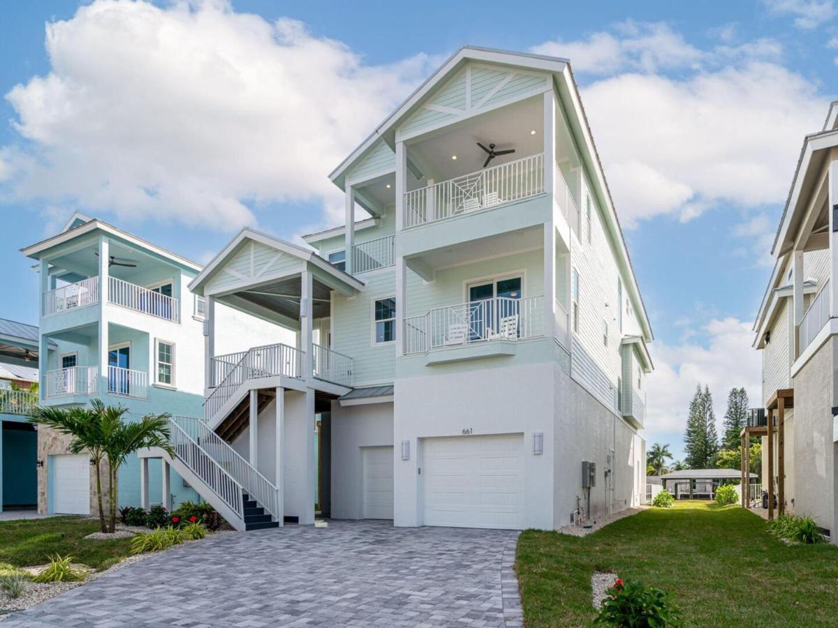 661 Estero Blvd by Coastal Vacation Properties - Housity