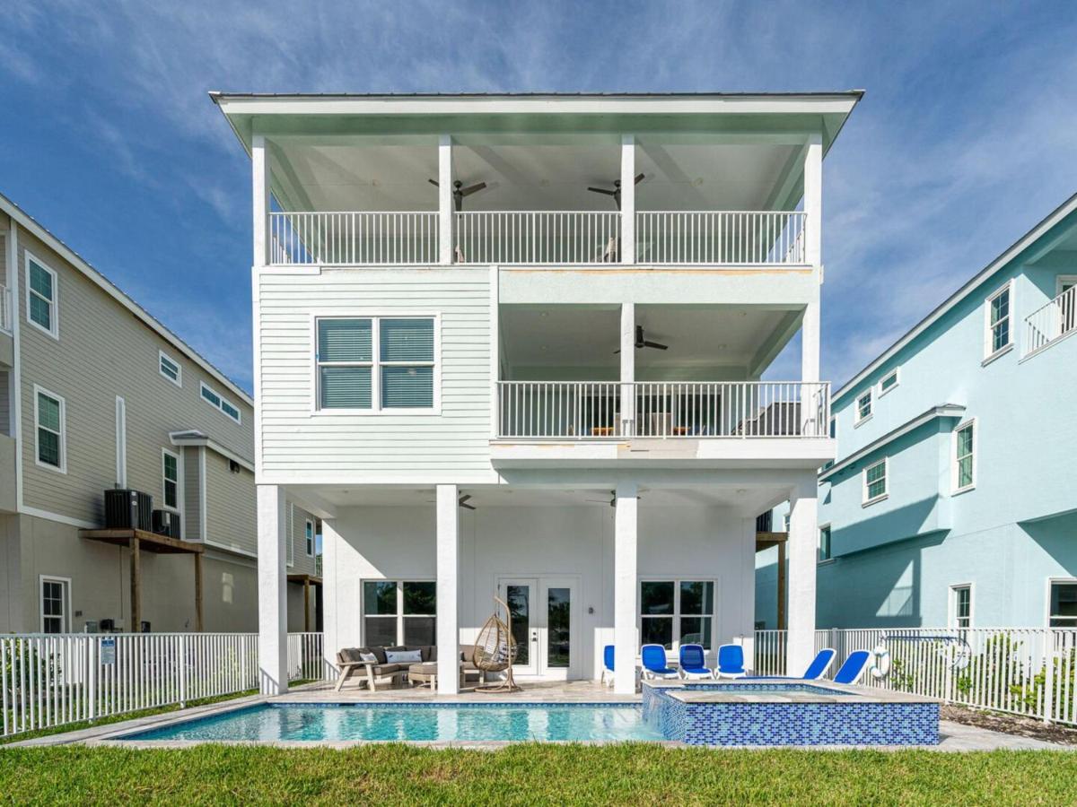 661 Estero Blvd by Coastal Vacation Properties - Housity