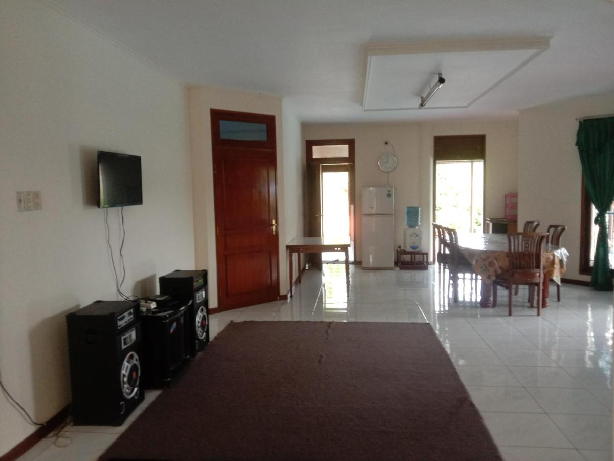 Villa Maharani Puncak - Housity